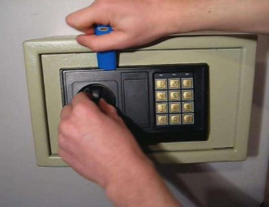 宿豫24小时上门开锁公司